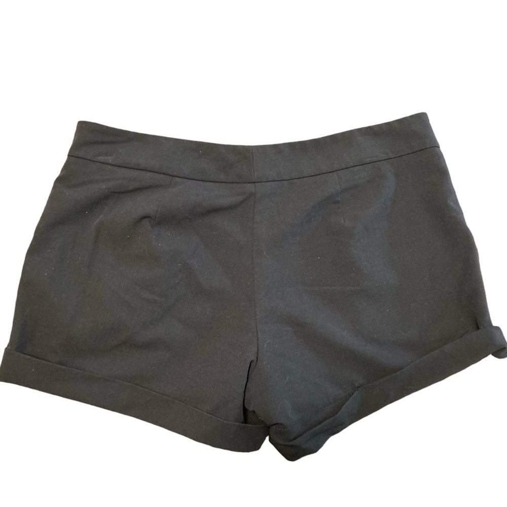 FOREVER 21 DRESS SHORTS - Picture 2 of 3